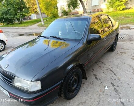 Черный Опель Вектра, объемом двигателя 2 л и пробегом 43 тыс. км за 1086 $, фото 1 на Automoto.ua