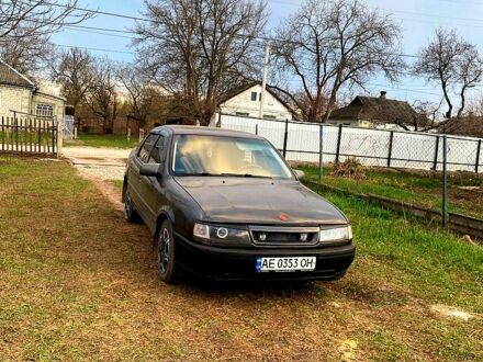Чорний Опель Вектра, об'ємом двигуна 2 л та пробігом 200 тис. км за 1500 $, фото 1 на Automoto.ua