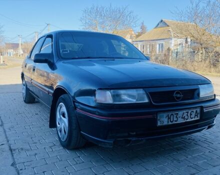 Черный Опель Вектра, объемом двигателя 2 л и пробегом 1 тыс. км за 1110 $, фото 1 на Automoto.ua