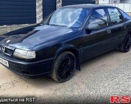 Черный Опель Вектра, объемом двигателя 2 л и пробегом 250 тыс. км за 900 $, фото 1 на Automoto.ua