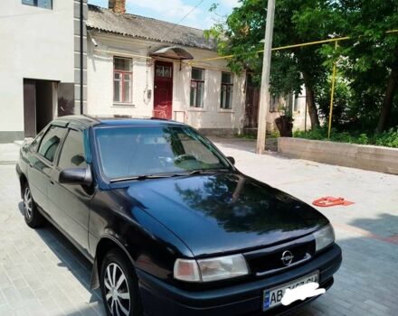 Чорний Опель Вектра, об'ємом двигуна 1.8 л та пробігом 400 тис. км за 1800 $, фото 1 на Automoto.ua