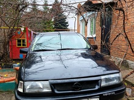 Чорний Опель Вектра, об'ємом двигуна 2 л та пробігом 0 тис. км за 1100 $, фото 1 на Automoto.ua