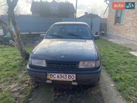 Опель Вектра 1990 у Львові на Automoto.ua Чорний Опель Вектра, об'ємом двигуна 1.6 л та пробігом 181 тис. км за 1000 $, фото 1 на Automoto.ua