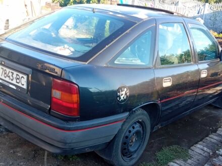 Опель Вектра 1990 в Пятихатках на Automoto.ua Черный Опель Вектра, объемом двигателя 1.6 л и пробегом 340 тыс. км за 1200 $, фото 1 на Automoto.ua