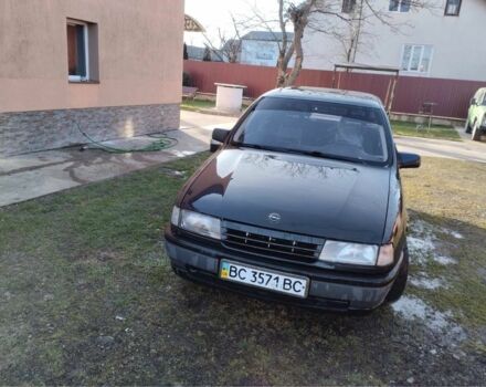 Чорний Опель Вектра, об'ємом двигуна 1.6 л та пробігом 200 тис. км за 1300 $, фото 1 на Automoto.ua