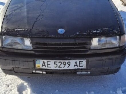 Чорний Опель Вектра, об'ємом двигуна 1.8 л та пробігом 200 тис. км за 1140 $, фото 1 на Automoto.ua