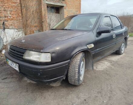 Черный Опель Вектра, объемом двигателя 1.7 л и пробегом 260 тыс. км за 900 $, фото 1 на Automoto.ua