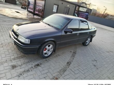 Опель Вектра 1991 в Остоге на Automoto.ua Черный Опель Вектра, объемом двигателя 1.8 л и пробегом 343 тыс. км за 1700 $, фото 1 на Automoto.ua