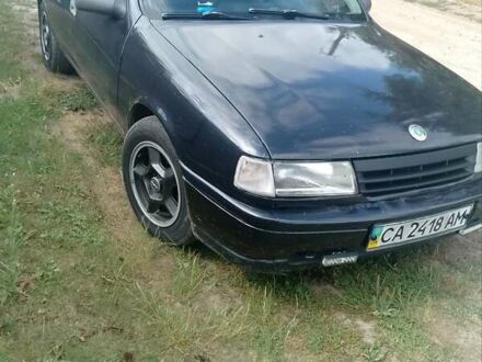 Опель Вектра 1991 в Маньковка на Automoto.ua Черный Опель Вектра, объемом двигателя 1.6 л и пробегом 532 тыс. км за 1700 $, фото 1 на Automoto.ua