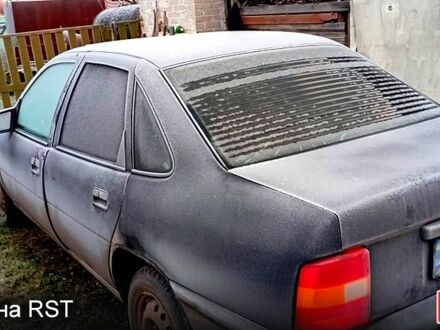 Чорний Опель Вектра, об'ємом двигуна 1.6 л та пробігом 270 тис. км за 1100 $, фото 1 на Automoto.ua