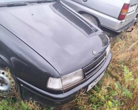 Опель Вектра 1991 в Ивано-Франковске на Automoto.ua Черный Опель Вектра, объемом двигателя 0 л и пробегом 35 тыс. км за 1500 $, фото 1 на Automoto.ua