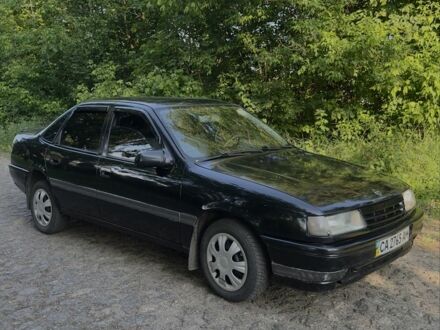Опель Вектра 1992 у Золотоноше на Automoto.ua Чорний Опель Вектра, об'ємом двигуна 2 л та пробігом 320 тис. км за 1800 $, фото 1 на Automoto.ua