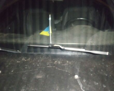 Черный Опель Вектра, объемом двигателя 2 л и пробегом 3 тыс. км за 1000 $, фото 1 на Automoto.ua