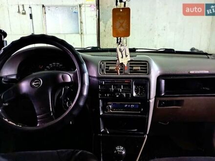 Черный Опель Вектра, объемом двигателя 2 л и пробегом 300 тыс. км за 1300 $, фото 1 на Automoto.ua