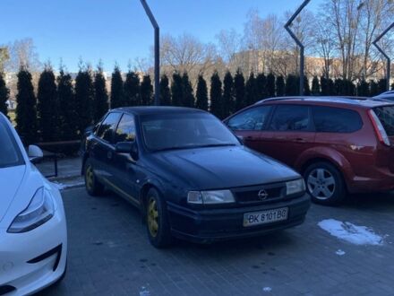 Чорний Опель Вектра, об'ємом двигуна 2 л та пробігом 380 тис. км за 1350 $, фото 1 на Automoto.ua