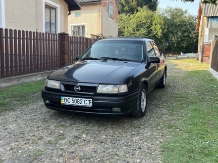 Черный Опель Вектра, объемом двигателя 2 л и пробегом 423 тыс. км за 1650 $, фото 1 на Automoto.ua