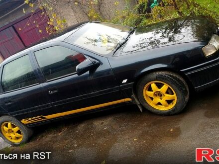 Опель Вектра 1994 в Сарнах на Automoto.ua Черный Опель Вектра, объемом двигателя 20 л и пробегом 0 тыс. км за 800 $, фото 1 на Automoto.ua