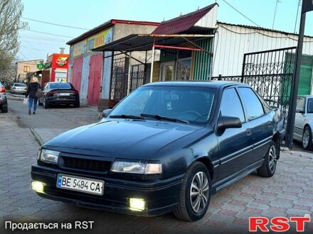 Опель Вектра 1995 у Миколаєві на Automoto.ua Чорний Опель Вектра, об'ємом двигуна 1.8 л та пробігом 300 тис. км за 1150 $, фото 1 на Automoto.ua