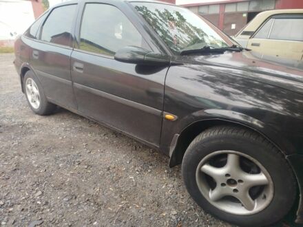 Опель Вектра 1996 в Харькове на Automoto.ua Черный Опель Вектра, объемом двигателя 1 л и пробегом 320 тыс. км за 2500 $, фото 1 на Automoto.ua