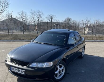 Черный Опель Вектра, объемом двигателя 1.6 л и пробегом 230 тыс. км за 2300 $, фото 1 на Automoto.ua