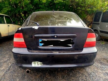 Опель Вектра 1996 в Харькове на Automoto.ua Черный Опель Вектра, объемом двигателя 1.8 л и пробегом 350 тыс. км за 2500 $, фото 1 на Automoto.ua