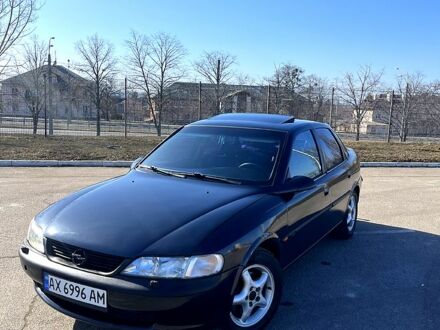 Черный Опель Вектра, объемом двигателя 2 л и пробегом 230 тыс. км за 2800 $, фото 1 на Automoto.ua