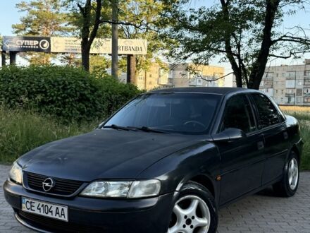 Черный Опель Вектра, объемом двигателя 1.6 л и пробегом 300 тыс. км за 1250 $, фото 1 на Automoto.ua