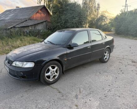 Черный Опель Вектра, объемом двигателя 1.8 л и пробегом 350 тыс. км за 1354 $, фото 1 на Automoto.ua