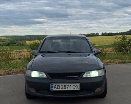 Чорний Опель Вектра, об'ємом двигуна 1.8 л та пробігом 340 тис. км за 2600 $, фото 1 на Automoto.ua