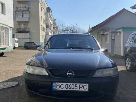 Опель Вектра 1998 у Дрогобичі на Automoto.ua Чорний Опель Вектра, об'ємом двигуна 1.6 л та пробігом 447 тис. км за 1600 $, фото 1 на Automoto.ua