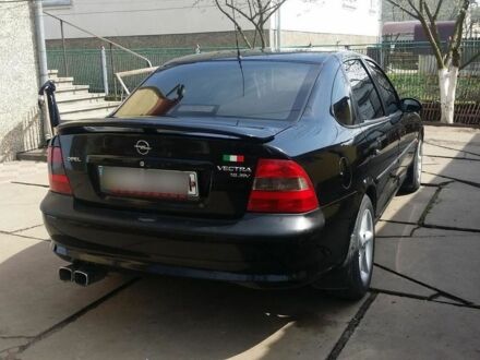 Чорний Опель Вектра, об'ємом двигуна 2 л та пробігом 100 тис. км за 350 $, фото 1 на Automoto.ua