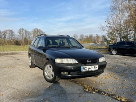 Опель Вектра 1998 у Житомирі на Automoto.ua Чорний Опель Вектра, об'ємом двигуна 2 л та пробігом 516 тис. км за 1800 $, фото 1 на Automoto.ua