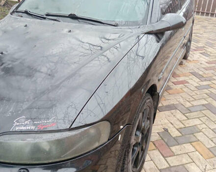 Чорний Опель Вектра, об'ємом двигуна 2 л та пробігом 300 тис. км за 3300 $, фото 1 на Automoto.ua