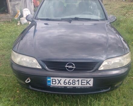 Чорний Опель Вектра, об'ємом двигуна 2 л та пробігом 520 тис. км за 800 $, фото 1 на Automoto.ua