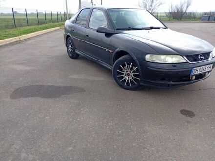 Черный Опель Вектра, объемом двигателя 2 л и пробегом 360 тыс. км за 2700 $, фото 1 на Automoto.ua