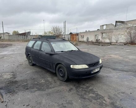 Черный Опель Вектра, объемом двигателя 0 л и пробегом 344 тыс. км за 999 $, фото 1 на Automoto.ua