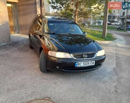 Чорний Опель Вектра, об'ємом двигуна 2 л та пробігом 370 тис. км за 2000 $, фото 1 на Automoto.ua