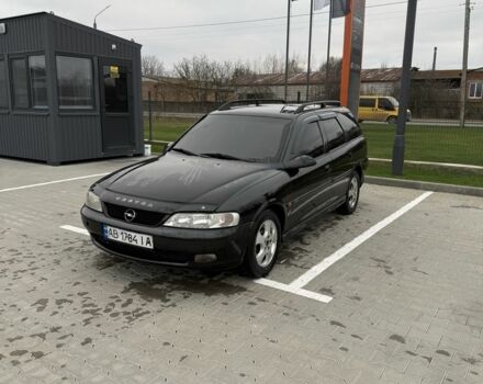 Черный Опель Вектра, объемом двигателя 2 л и пробегом 355 тыс. км за 3600 $, фото 1 на Automoto.ua