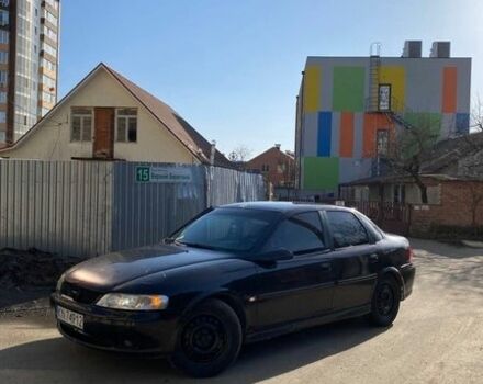 Черный Опель Вектра, объемом двигателя 0 л и пробегом 500 тыс. км за 999 $, фото 1 на Automoto.ua