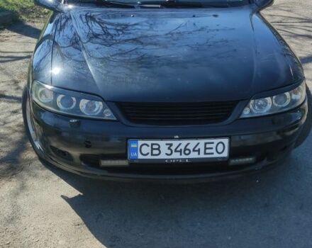 Черный Опель Вектра, объемом двигателя 1.8 л и пробегом 184 тыс. км за 4200 $, фото 1 на Automoto.ua