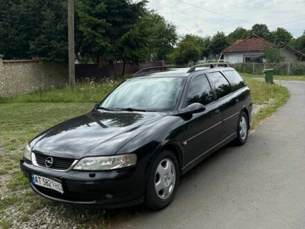 Черный Опель Вектра, объемом двигателя 2.2 л и пробегом 320 тыс. км за 1660 $, фото 1 на Automoto.ua