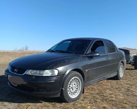 Чорний Опель Вектра, об'ємом двигуна 2 л та пробігом 306 тис. км за 2800 $, фото 1 на Automoto.ua