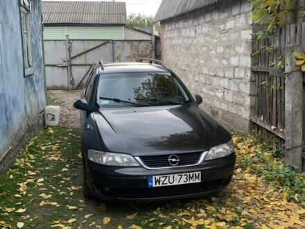 Чорний Опель Вектра, об'ємом двигуна 2.2 л та пробігом 3 тис. км за 2437 $, фото 1 на Automoto.ua