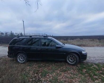 Черный Опель Вектра, объемом двигателя 2.2 л и пробегом 400 тыс. км за 2500 $, фото 1 на Automoto.ua
