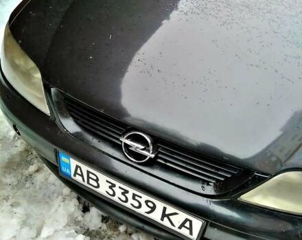 Чорний Опель Вектра, об'ємом двигуна 1.8 л та пробігом 340 тис. км за 2000 $, фото 1 на Automoto.ua