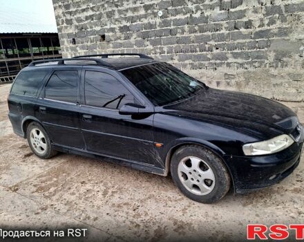 Черный Опель Вектра, объемом двигателя 2 л и пробегом 390 тыс. км за 2700 $, фото 1 на Automoto.ua