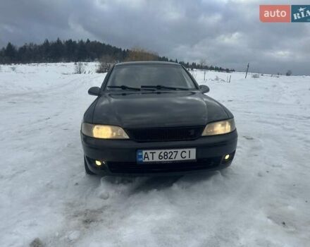 Черный Опель Вектра, объемом двигателя 2.2 л и пробегом 274 тыс. км за 2950 $, фото 1 на Automoto.ua