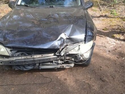 Черный Опель Вектра, объемом двигателя 0 л и пробегом 250 тыс. км за 1000 $, фото 1 на Automoto.ua