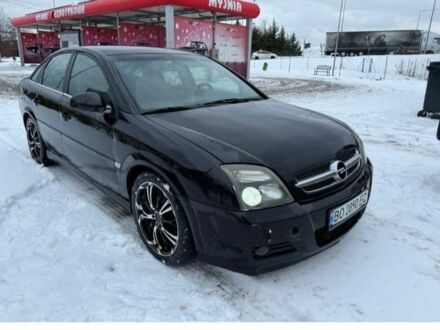 Черный Опель Вектра, объемом двигателя 2.2 л и пробегом 329 тыс. км за 3800 $, фото 1 на Automoto.ua