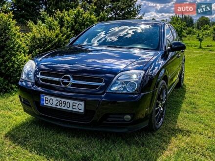 Черный Опель Вектра, объемом двигателя 2.2 л и пробегом 290 тыс. км за 3150 $, фото 1 на Automoto.ua